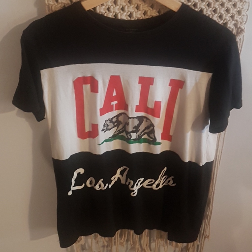 Black Cali tee